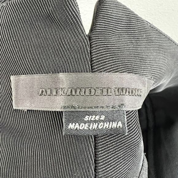 ALEXANDER WANG Pleated Front Cropped Pants Trousers Size 2 Black High Waist - Picture 6 of 8